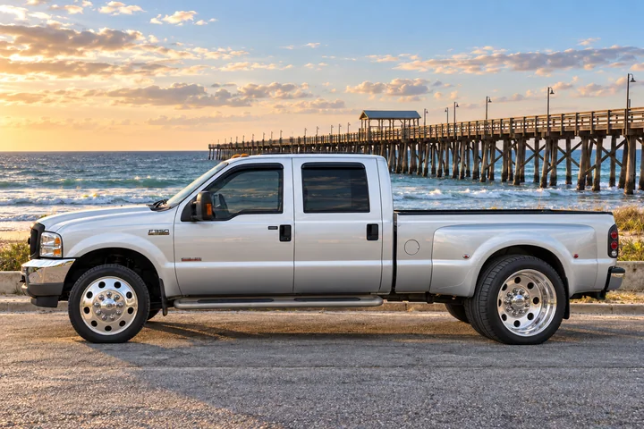 Silver F-350 with Giant Super-Singles.
